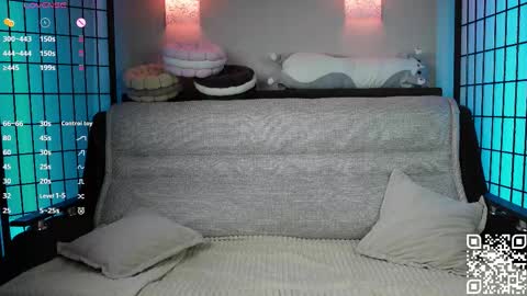 Mary online show from December 21, 10:06 pm