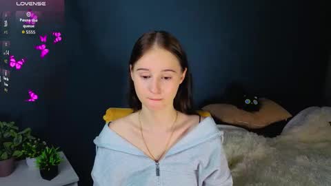 mary online show from September 24, 8:12 pm
