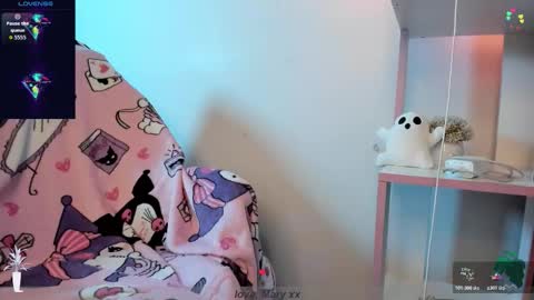 Snapshot of mary_xextra chatting on November 11, 1:05 am Mary GTM3Mon Wed Thu Sat Sun 0400 am-1030pm online show from November 11, 1:05 am