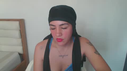 Snapshot of maryam_arabicmilk chatting on February 14, 10:25 pm maryam_arabicmilk online show from February 14, 10:25 pm