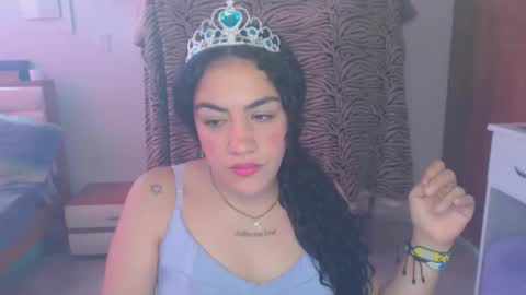 Snapshot of maryam_arabicmilk chatting on October 31, 2:18 pm maryam_arabicmilk online show from October 31, 2:18 pm