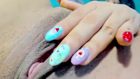 Snapshot of maryjoe11 chatting on December 9, 2:24 am maryjoe11 online show from December 9, 2:24 am