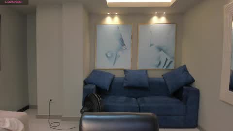  Mary  online show from May 15, 11:17 am