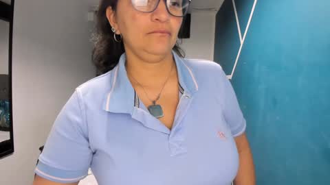 Snapshot of marylinmilf chatting on December 27, 1:53 am Marylin online show from December 27, 1:53 am