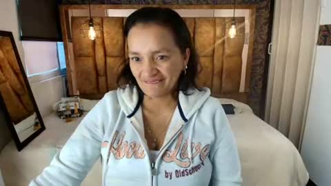 Snapshot of marylinmilf chatting on July 13, 7:05 pm Marylin online show from July 13, 7:05 pm