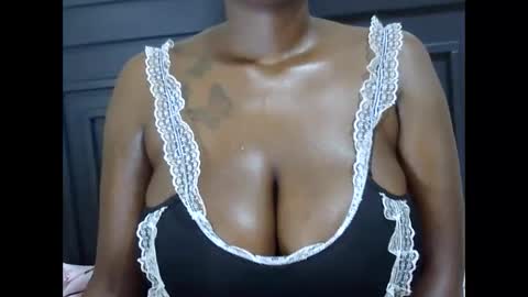 marylov23 online show from November 15, 7:38 am