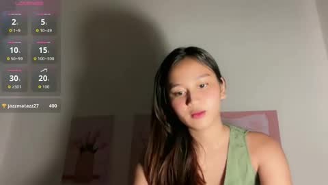 Snapshot of marylovely_19 chatting on June 11, 9:29 am marylovely_19 online show from June 11, 9:29 am