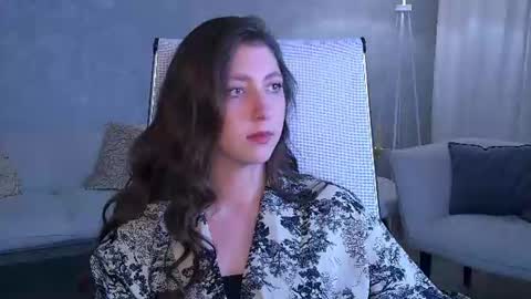 Mary Miller online show from June 11, 7:17 am