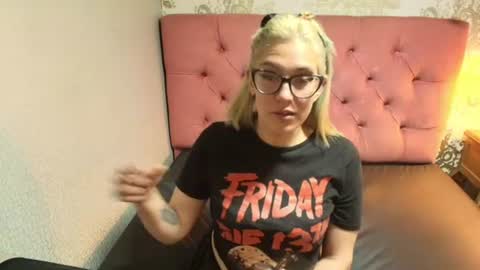 Snapshot of marymorgannn chatting on August 4, 12:47 am marymorgannn online show from August 4, 12:47 am