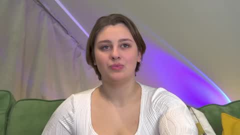 MaryMurrays online show from March 10, 8:45 pm