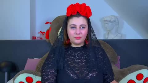 MaryMurrays online show from October 26, 6:36 pm