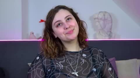 MaryMurrays online show from February 1, 6:28 pm