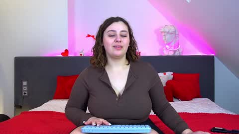 MaryMurrays online show from March 1, 6:43 pm