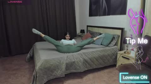 Snapshot of marysax chatting on October 13, 5:13 pm MarySax online show from October 13, 5:13 pm