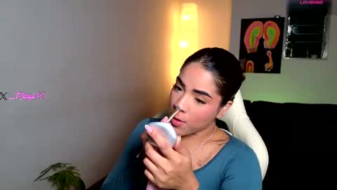 Snapshot of maryybellax chatting on July 30, 1:15 am maryybellax online show from July 30, 1:15 am