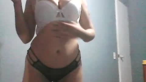 maryyjanne68 online show from June 22, 11:02 pm