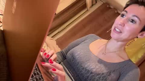 Snapshot of masamorporfavor chatting on November 15, 5:09 pm masamorporfavor online show from November 15, 5:09 pm