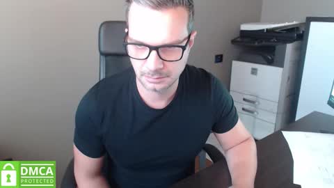 Snapshot of maschiodavide89 chatting on October 2, 11:28 am David online show from October 2, 11:28 am