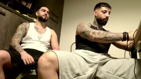 masculineguy69 online show from May 22, 8:03 pm