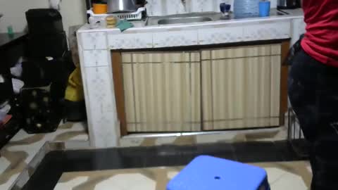 Cate online show from October 6, 7:50 am