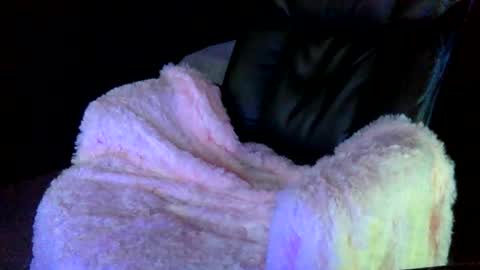 maskddcouple online show from June 5, 12:50 am