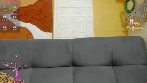 Scarlet  online show from October 11, 8:18 pm