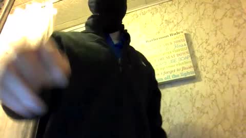 maskedyogaman online show from November 24, 4:34 am