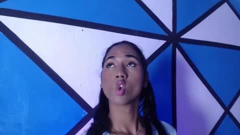 massielhot online show from October 10, 7:35 pm