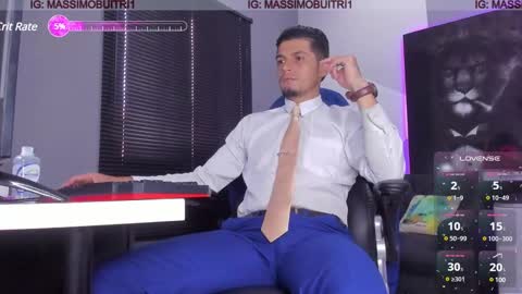 Snapshot of massimo_g chatting on December 3, 5:01 pm I am Massimo online show from December 3, 5:01 pm