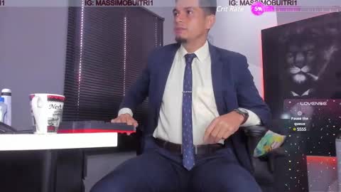 Snapshot of massimo_g chatting on January 26, 3:14 pm I am Massimo online show from January 26, 3:14 pm