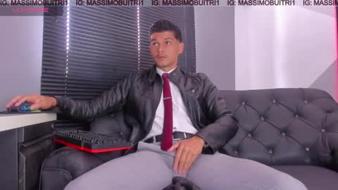 I am Massimo online show from April 24, 3:25 pm