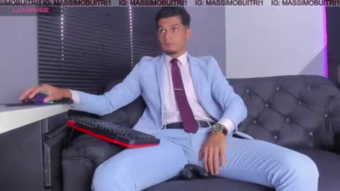 I am Massimo online show from June 4, 12:44 pm