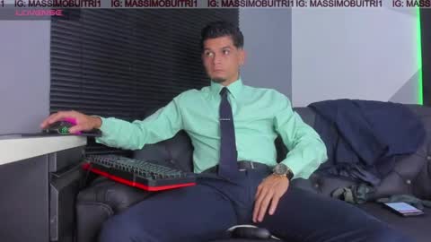 I am Massimo online show from June 10, 12:22 am