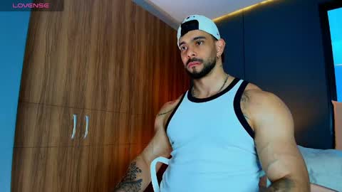 massimo online show from June 1, 8:43 pm
