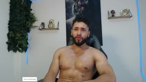 Massimo online show from April 3, 9:35 pm