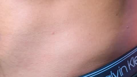 Snapshot of massimowalton2 chatting on December 4, 1:36 am massimowalton2 online show from December 4, 1:36 am