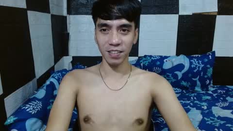 Snapshot of massive_boner02 chatting on November 20, 12:55 am massive_boner02 online show from November 20, 12:55 am