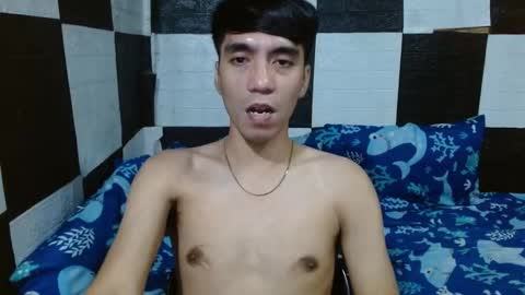 Snapshot of massive_boner02 chatting on November 27, 6:10 pm massive_boner02 online show from November 27, 6:10 pm