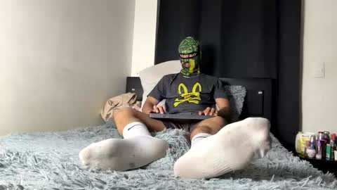 Snapshot of master2027col chatting on March 11, 1:44 am MasterCOL online show from March 11, 1:44 am