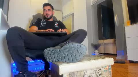 Snapshot of master9four chatting on October 6, 8:28 pm Matthew online show from October 6, 8:28 pm