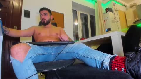 Snapshot of master9four chatting on November 23, 10:20 pm Matthew online show from November 23, 10:20 pm