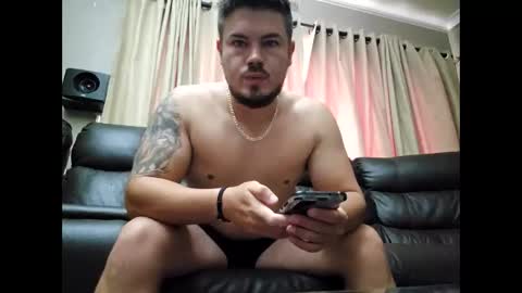 Master Blue Eye online show from November 28, 8:39 am