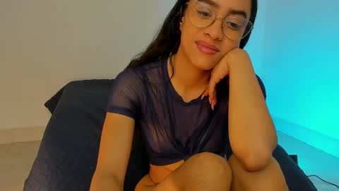 Snapshot of master_and_kami chatting on June 5, 1:34 am Kamila online show from June 5, 1:34 am