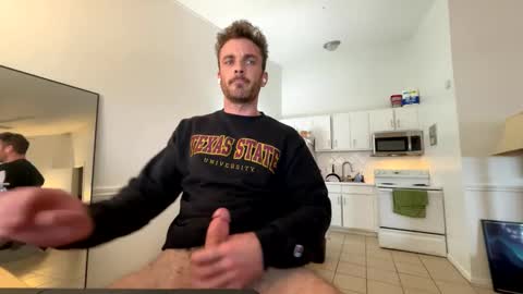 Snapshot of master_louie chatting on February 11, 8:42 pm muskyjockdick online show from February 11, 8:42 pm