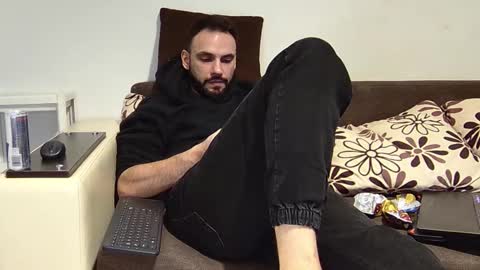 Snapshot of master_roberto333 chatting on January 13, 11:27 pm SIR online show from January 13, 11:27 pm