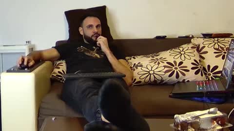 Snapshot of master_roberto333 chatting on January 31, 12:28 am SIR online show from January 31, 12:28 am