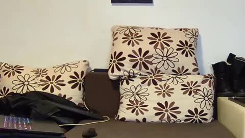 Snapshot of master_roberto333 chatting on February 12, 6:09 pm SIR online show from February 12, 6:09 pm