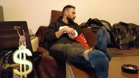 Snapshot of master_roberto333 chatting on January 7, 10:34 pm SIR online show from January 7, 10:34 pm