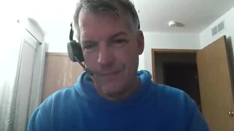 Snapshot of master_thorn chatting on November 26, 4:13 am Master Thorn online show from November 26, 4:13 am