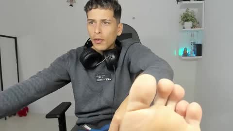 Alpha junior online show from February 11, 2:00 pm